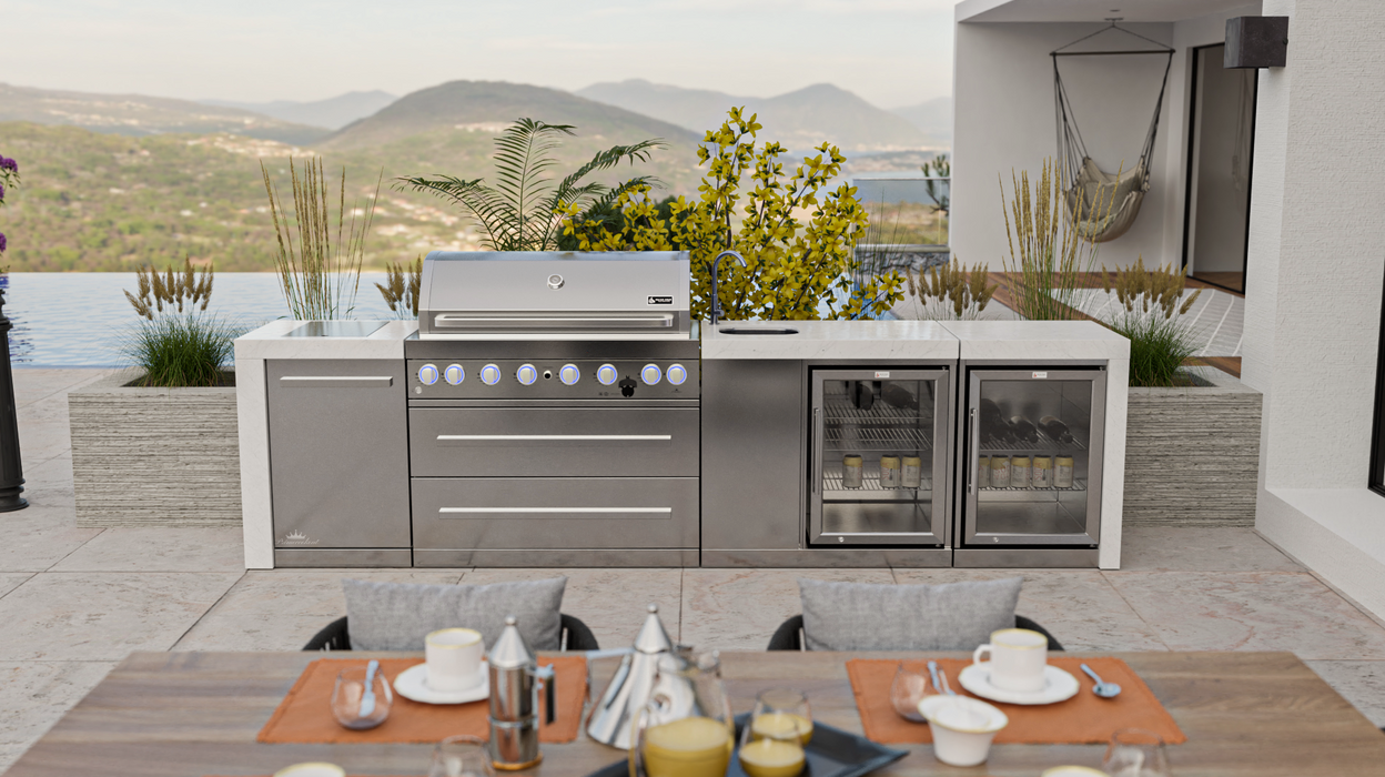 Mont Alpi Outdoor kitchen 6-burner Deluxe Island with a Beverage Center And Fridge Cabinet + Cover - 3.4M
