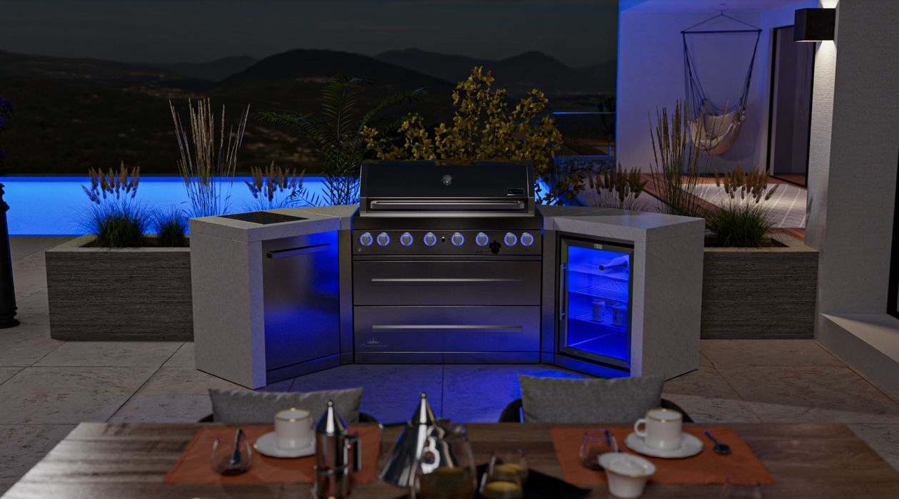 Mont Alpi Outdoor kitchen 6-burner Deluxe Island with 45-Degree Corners and a Fridge Cabinet  + Cover 2.8M