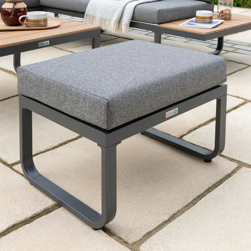 Norfolk Leisure Billingford Mini Corner Set