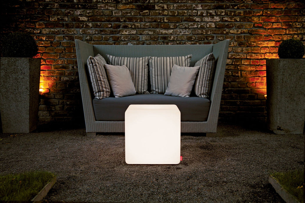 Illuminated Elegance Cube LED Accu Indoor / Outdoor w 40 x D 40 cm