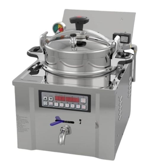 Chefs Range ECE16B Programmable Counter top pressure fryer - 3.0kw