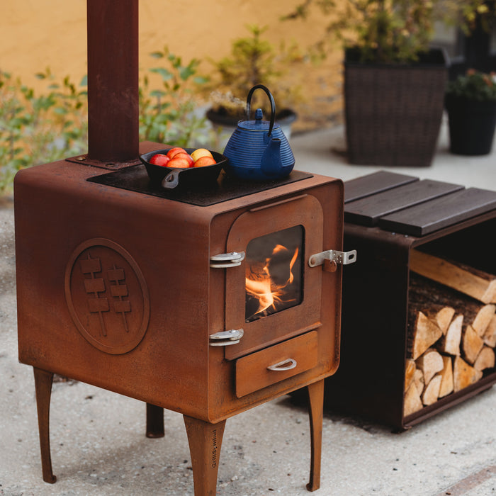 GrillSymbol fireplace stove Amigo with wood heating