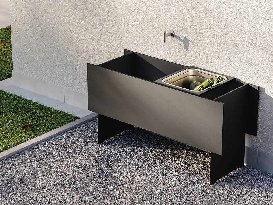 Outdoor Water Trog With Tap