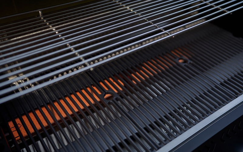 Heatstrip Crossray Black Built in gas BBQ and Trolley