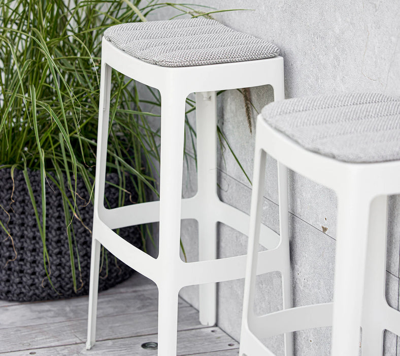 Outdoor & Indoor Cut bar chair, high