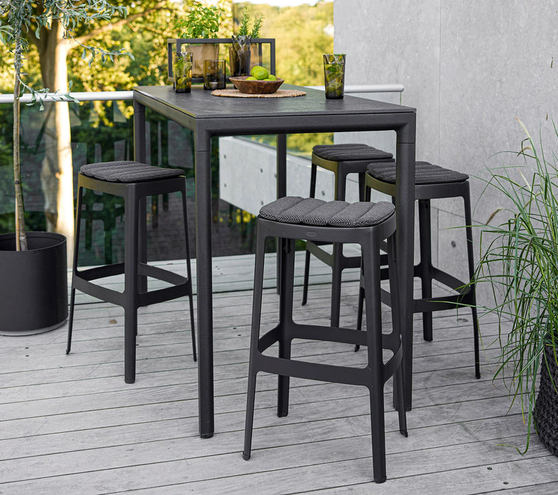 Outdoor & Indoor Cut bar chair, high