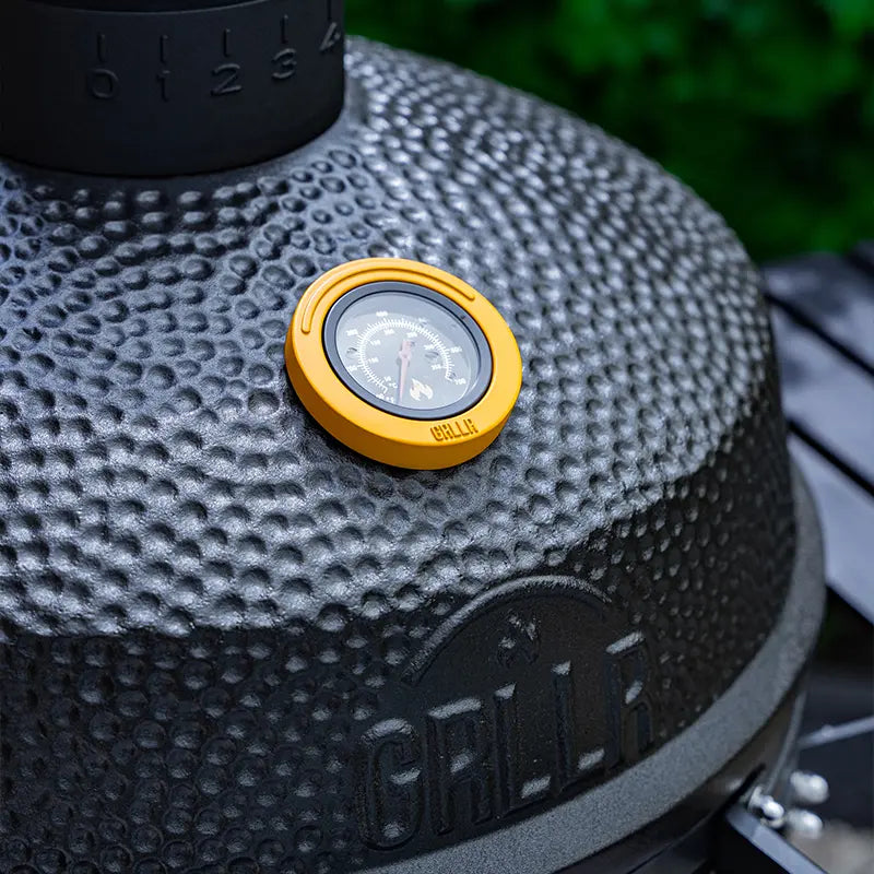 GRLLR Ember Classic 22 Inch Kamado Charcoal Black