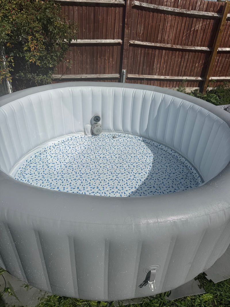 Used once / Lay-Z-Spa Grenada Airjet 93 x 28" Dispatch same day