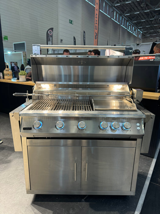 Brabura Fusion 500 Stainless Steel Built-In Gas BBQ
