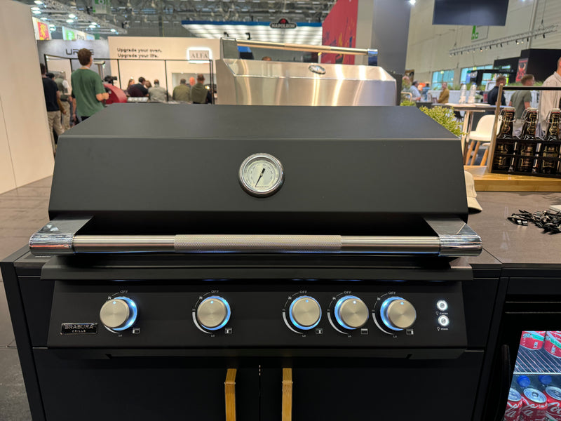 Brabura Fusion 500 Matte Black Built-In Gas BBQ Built in