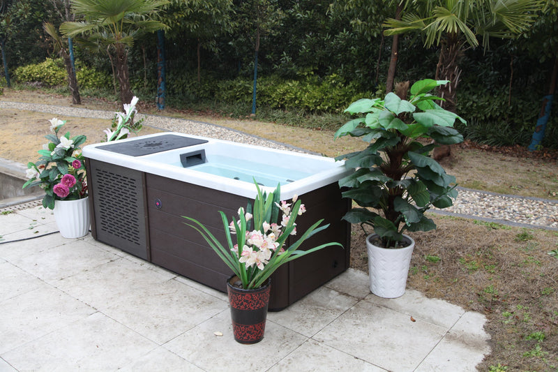Chill Therapy Tub - Simply fill, plug in, and experience relaxation at its finest