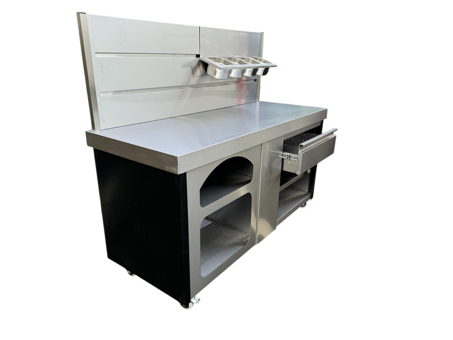 Vision Outdoor Open Shelve Station