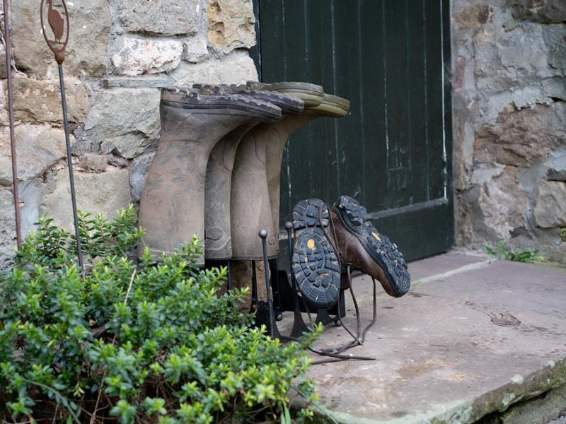 Steel Boot Stand