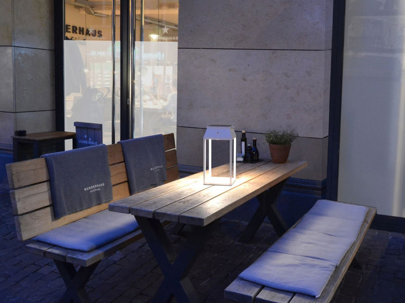 Illuminated Elegance Louis 36 Solar lantern White