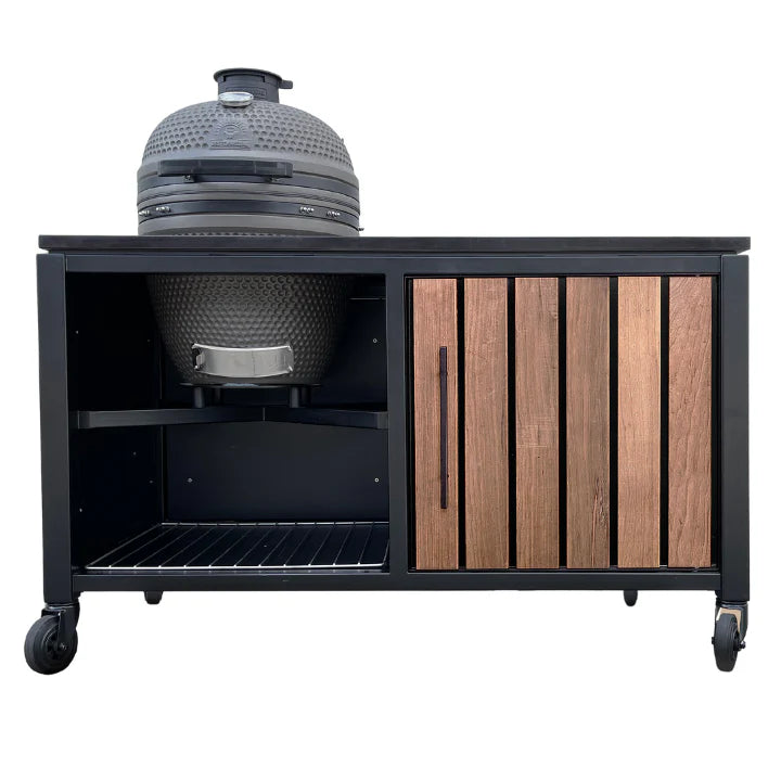Luxurious Outdoor Kitchen - Fraké Wood