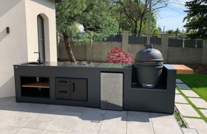 Grillandia Outdoor Kitchen  Bastard Egg, Sink, Hob and Weather Cover - 4.4m