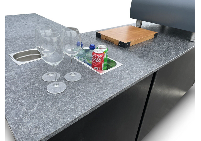 Outdoor kitchen L Shape BBQ & Pizza oven