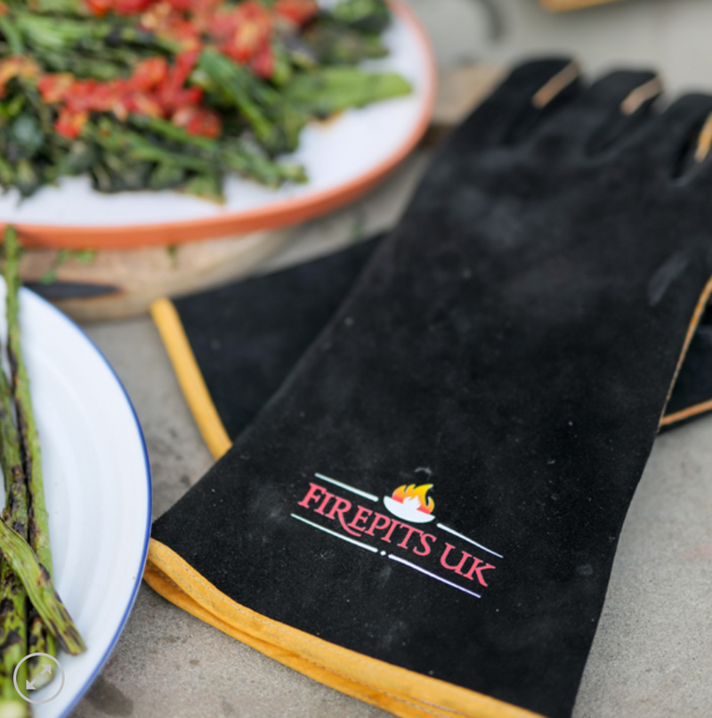 Black Fire Pit BBQ Gloves