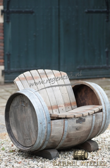 Wine Oak Barrel Lounge Chair "Brandy" - Untreated