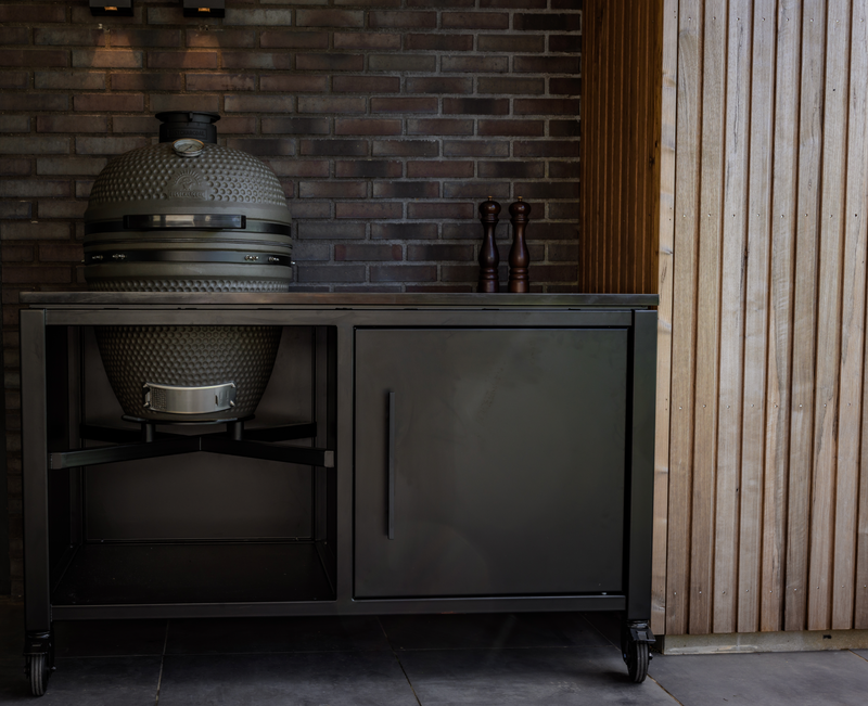 Luxurious Outdoor Kitchen - Powder Coated Black