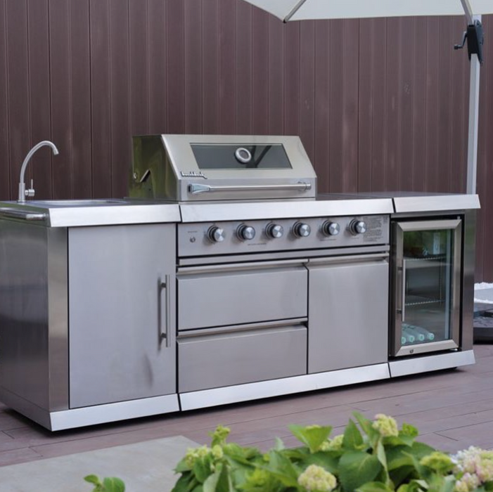 Buschbeck Oxford Outdoor Kitchen - 4 burner +  Fridge + Sink