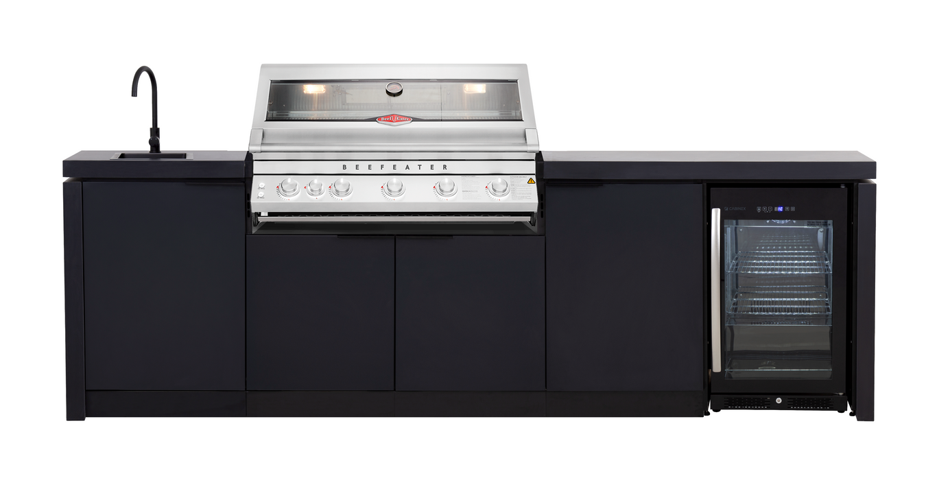 Cabinex Classic Outdoor Kitchen Paired with Beefeater 7000 Premium 5 Burner