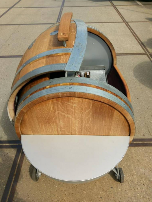 The Oak Beefmaster Barrel Barbecue One of a kind plain