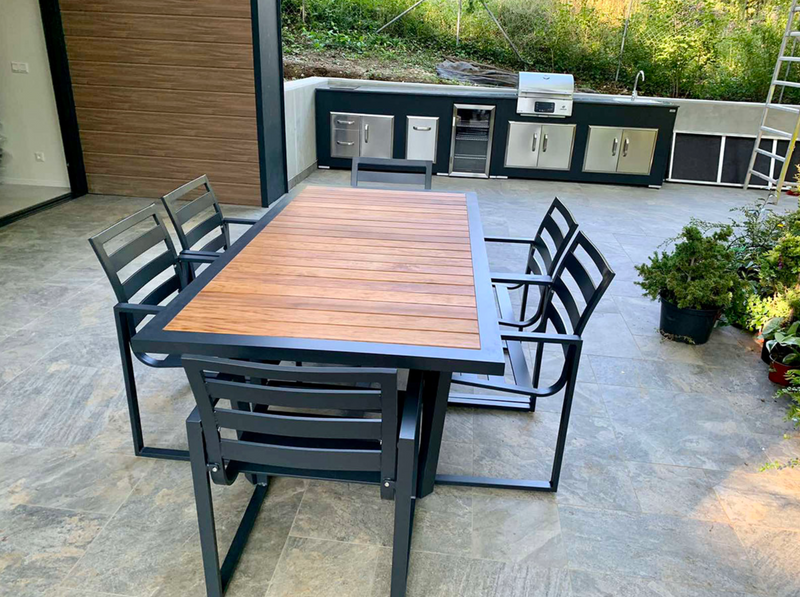 Grillandia Ribeye Outdoor Dining Table Set