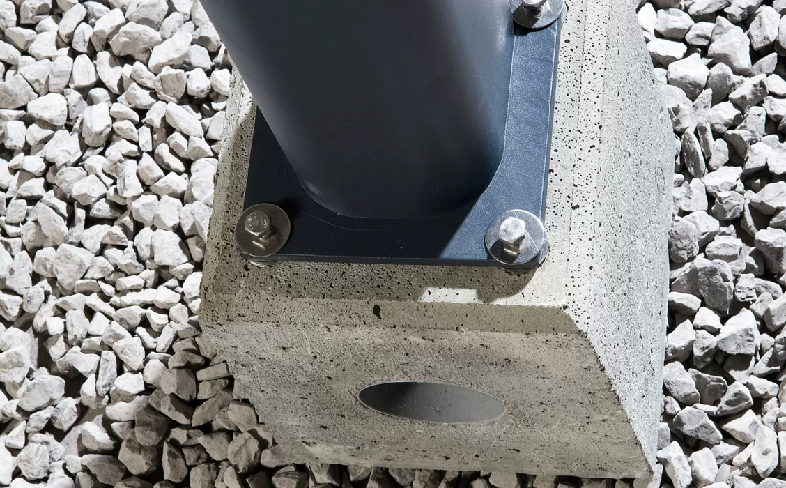 Concrete base with drainage