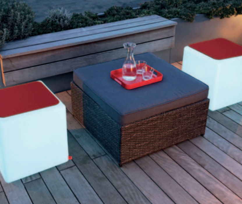 Illuminated Elegance Cube LED Accu Indoor / Outdoor w 40 x D 40 cm