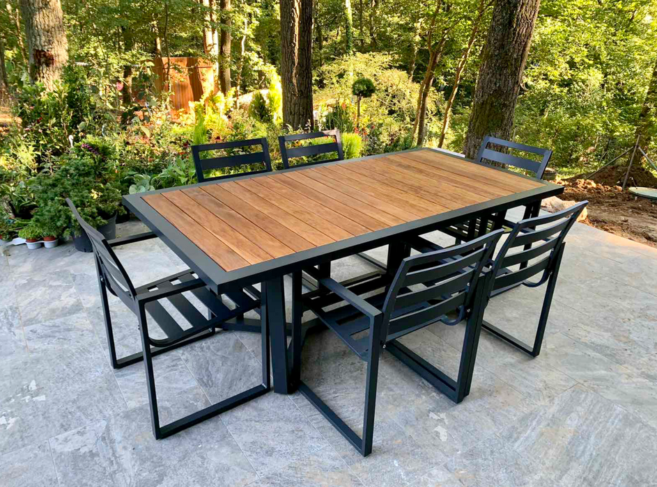 Grillandia Ribeye Outdoor Dining Table Set