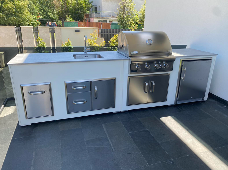 Grillandia Outdoor White Kitchen With Fridge, Sink & Weather  Cover - 2.5M