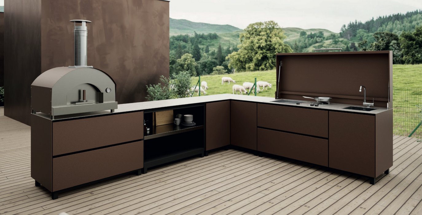 Hoppilif Outdoor Kitchen | L-Shape with Pizza Oven, Plancha Grill & Sink – Oxide Brown (3.6m x 2.8m)