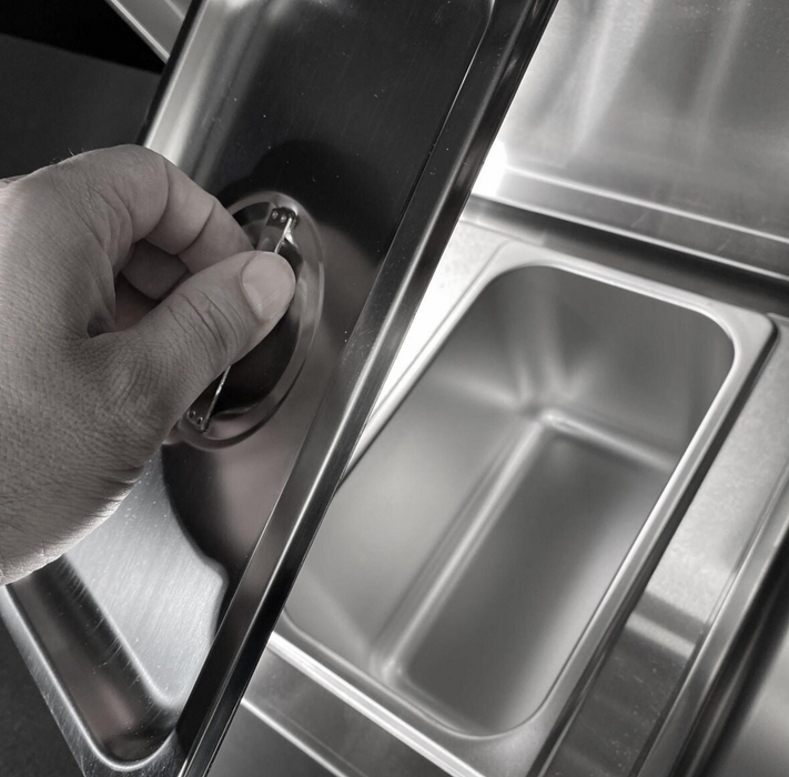 The Alpha Forge Outdoor Kitchen Gozney Station | 350cm Light grey