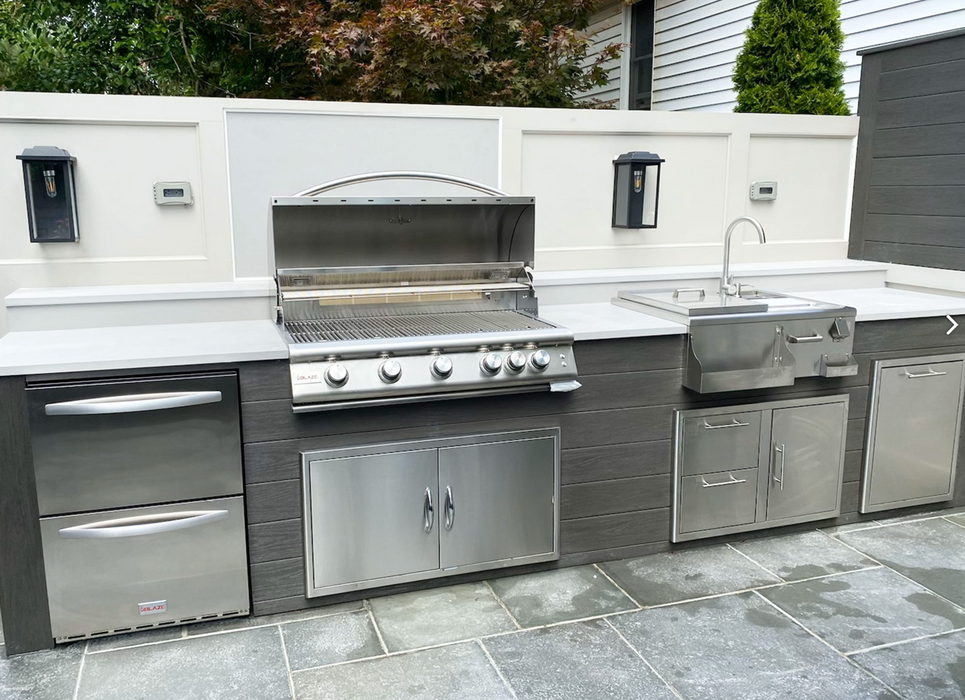The Alpha Forge Outdoor Kitchen Whistler Burford 5 Burner Gas BBQ | 300cm Tuscany Beige Interlocking Travertine