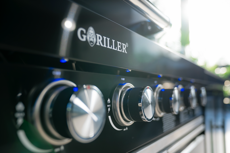 Goriller Outdoor Kitchen | 6-Burner Gas Grill, and Single Fridge | 2.2m Compact Luxury Design