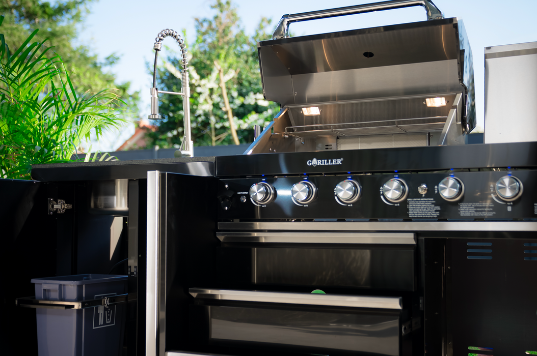 Goriller Outdoor Kitchen | 8-Burner Gas Grill, Single Fridge, Sink & Workstation | 4.8m Compact Luxury Design