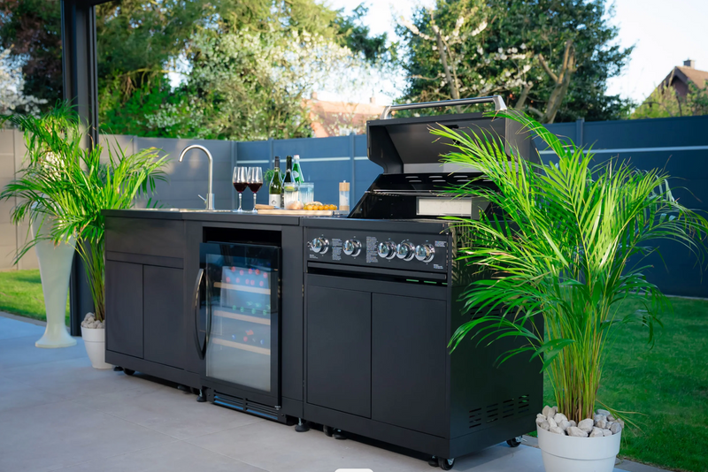 Goriller Outdoor Kitchen | 5-Burner Gas Grill, Sink & Fridge | 2.5m