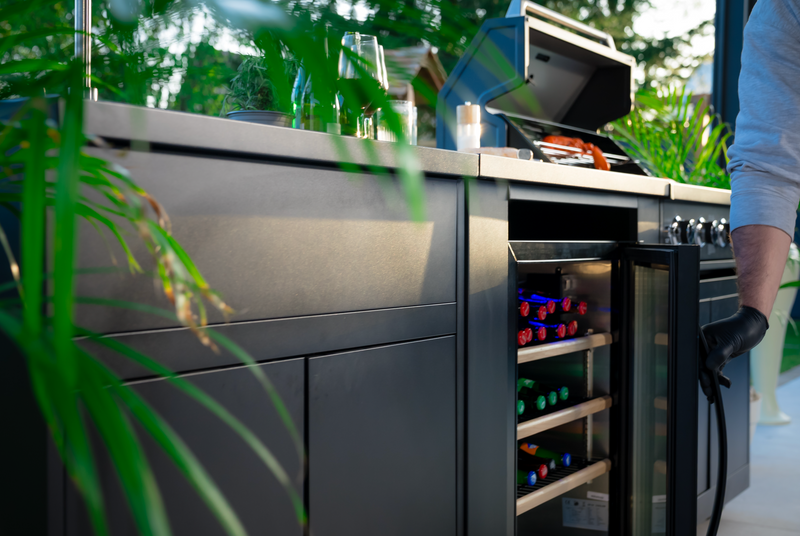 Goriller Outdoor Kitchen | 5-Burner Gas Grill, Sink & Fridge | 2.5m