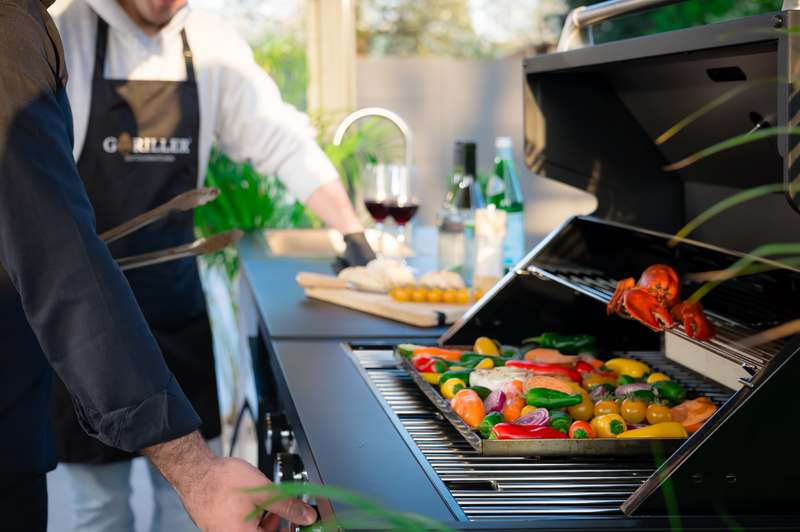 Goriller Outdoor Kitchen | 5-Burner Gas Grill, Sink & Fridge | 2.5m