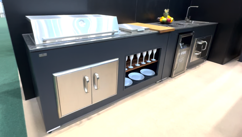 Grillandia Outdoor Kitchen Beefeater Pro Line Fridge | 5.2M