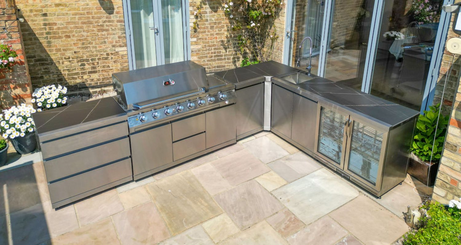 Whistler Cirencester Outdoor kitchens