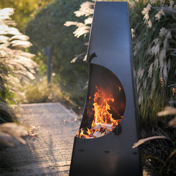 Big Apple Chiminea with Swing Arm BBQ Rack