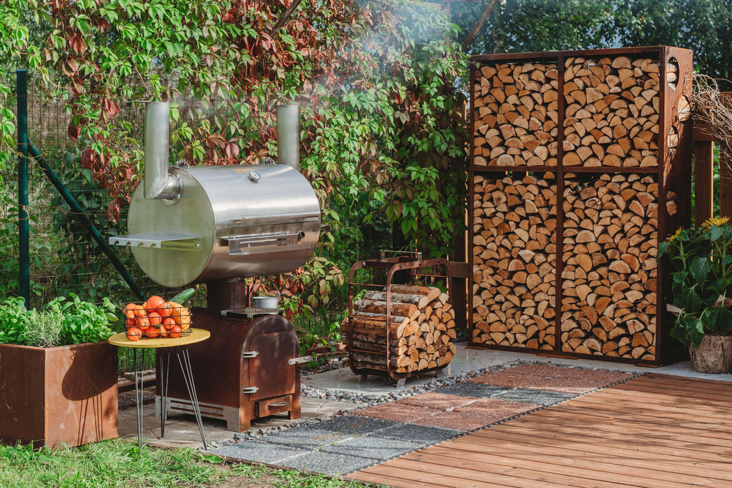 GrillSymbol wooden storage made of corten steel WALL 119*37*170 cm