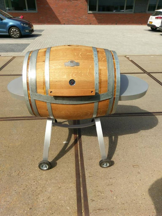 The Oak Beefmaster Barrel Barbecue One of a kind plain