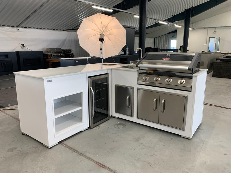 Grillandia White Outdoor Kitchen Paired with Beefeater 1600 4 Burner | 2.1M X 2M