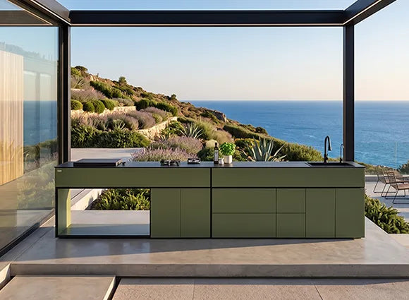 Grillionaire Moss Grade II Outdoor Kitchen
