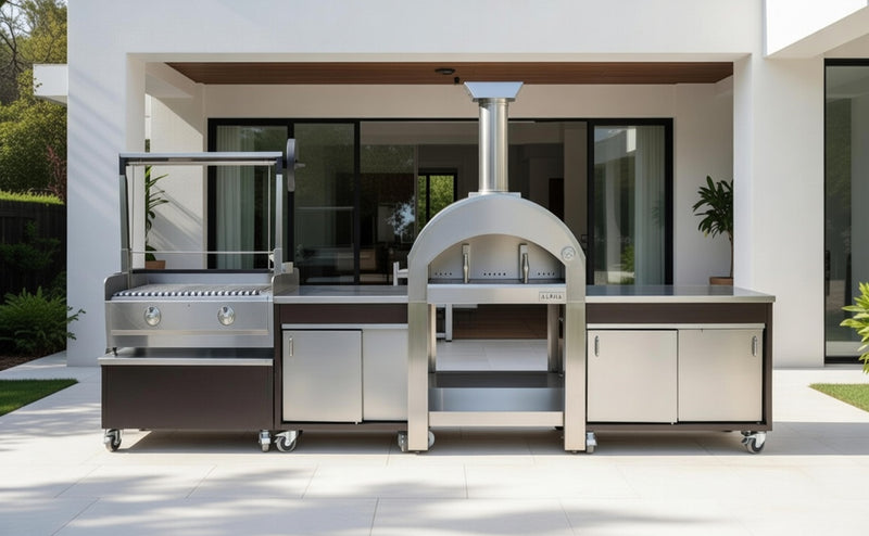 Outdoor kitchen Argentina style BBQ & Pizza oven