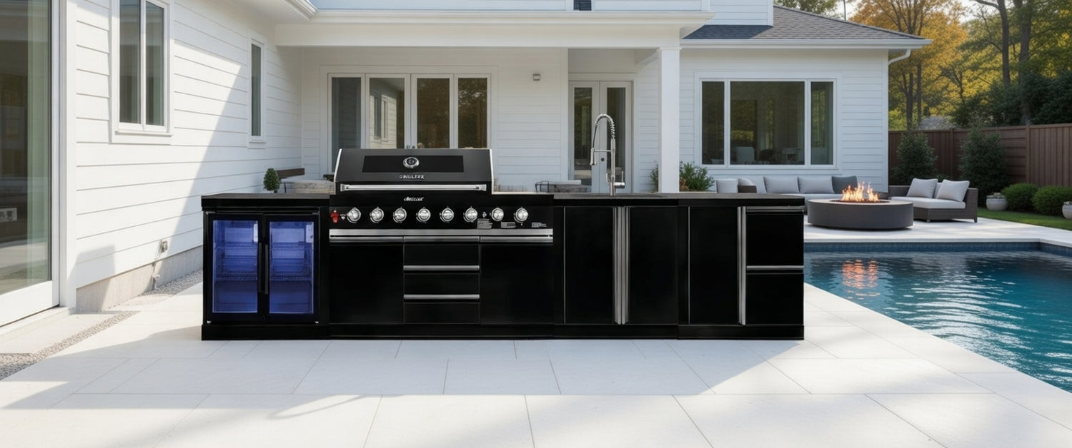 The Ultimate Luxury Outdoor Kitchen