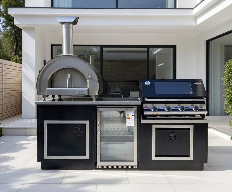 Beef Eater Outdoor kitchen & Pizza oven